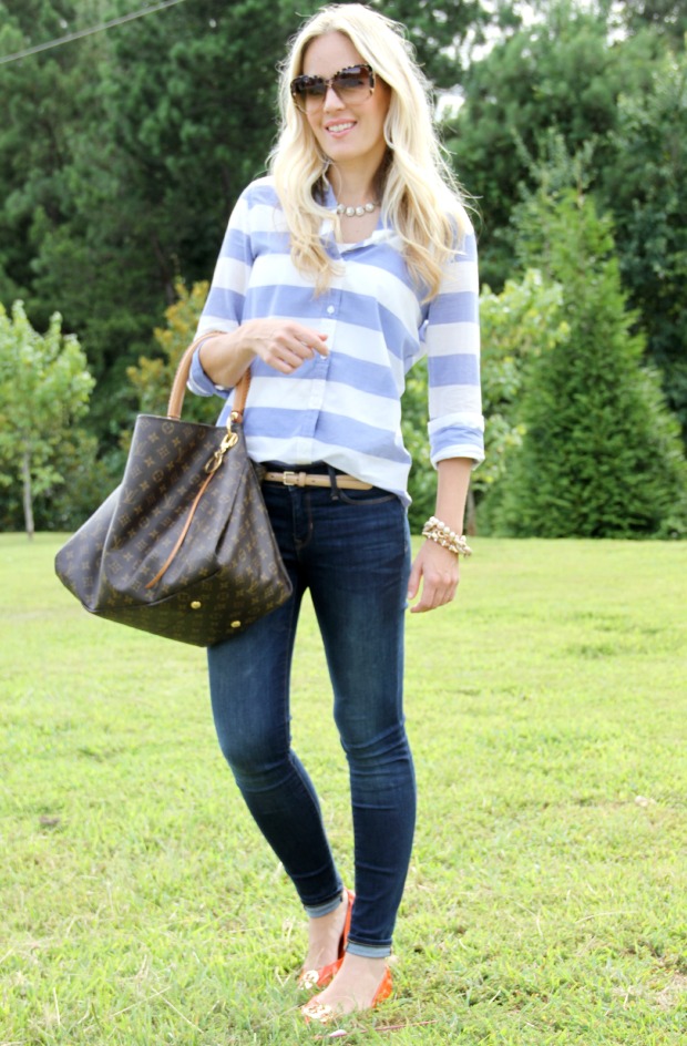 Striped shirt with Gap skinny jeans on CaliCrest.com